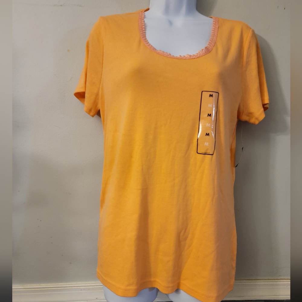 Basic Editions Orange Short Sleeve Tee
